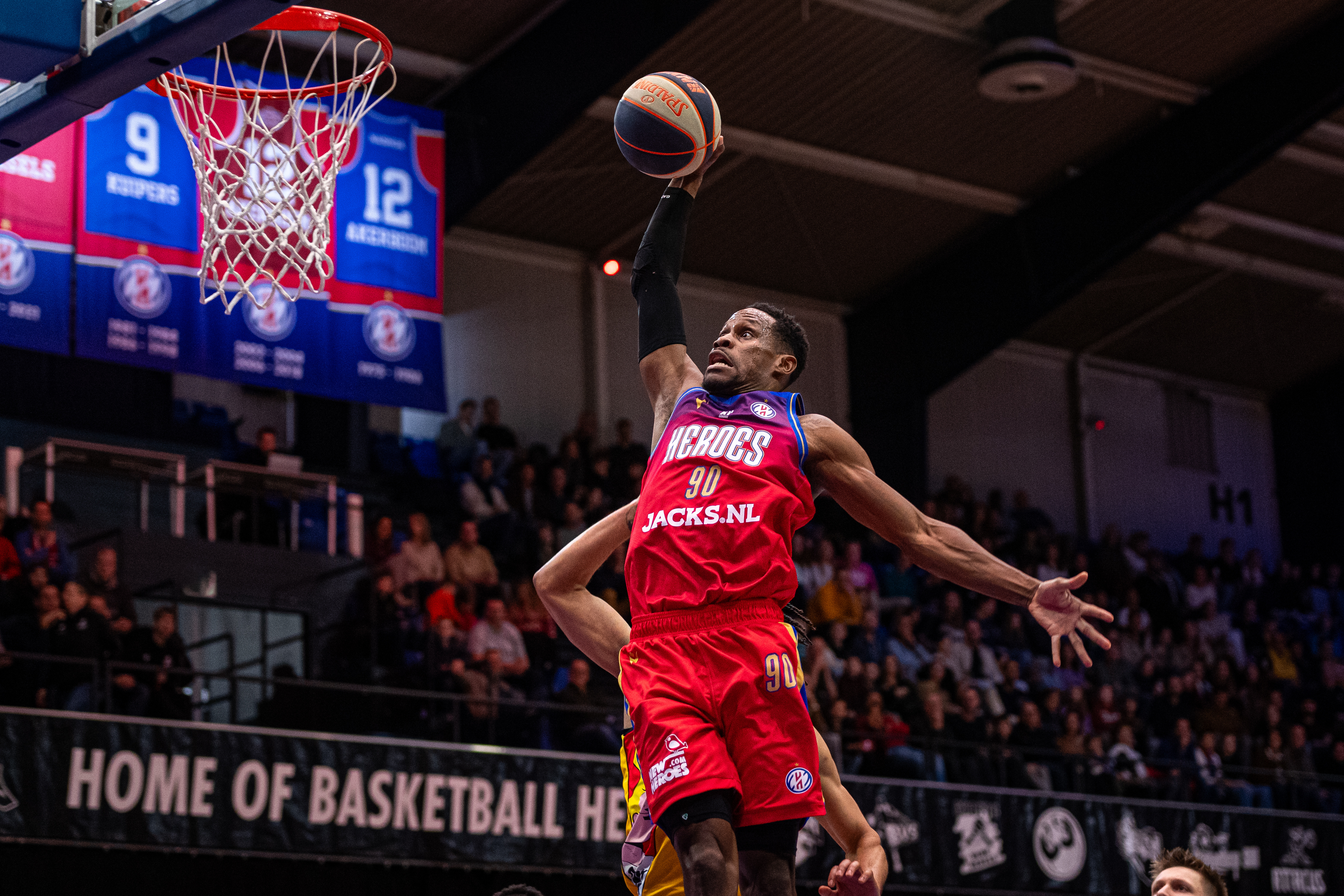 Charlon Kloof Heroes Den Bosch dunk