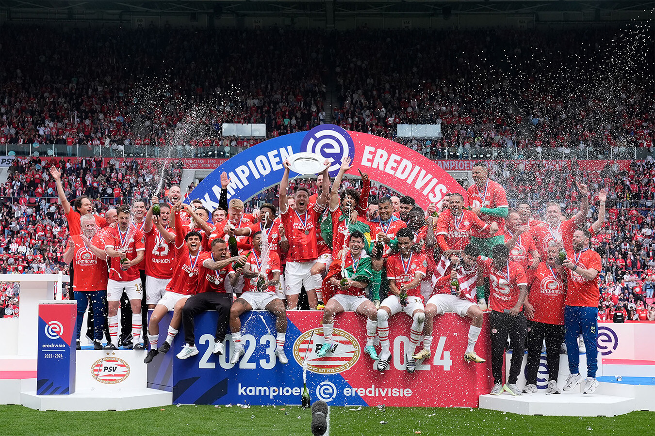 PSV kampioen 23-24