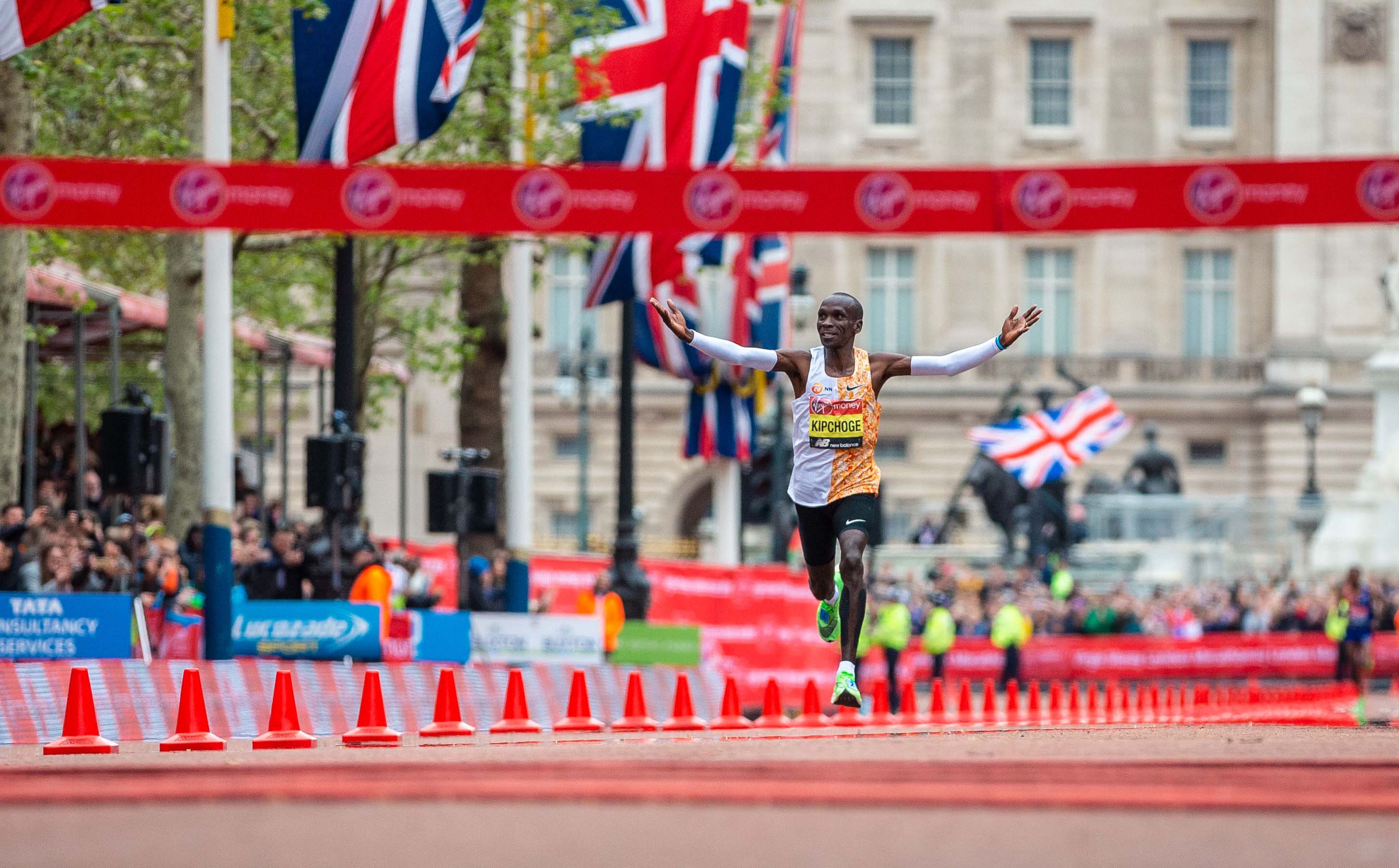 Eliud Kipchoge wins the Marathon of Londen